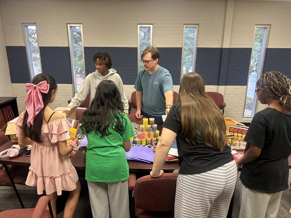 Student founders leading a branch
